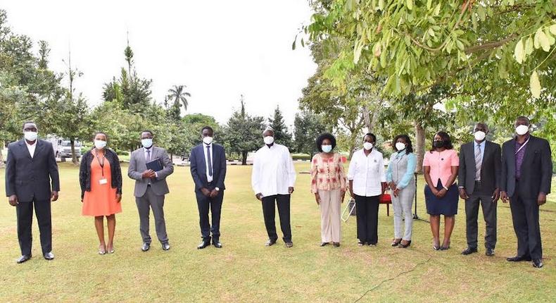 Museveni meets scientists and herbalists