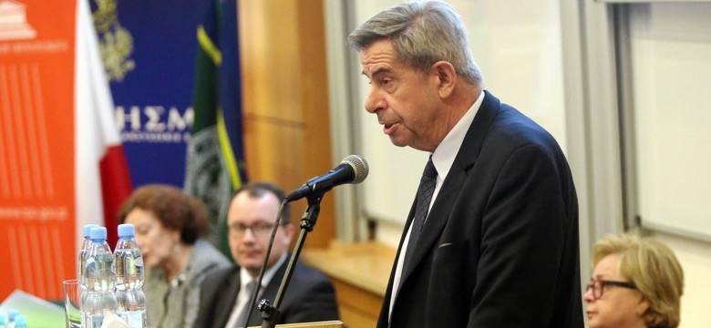 Prof. Zoll grzmi: To przypomina lata 40 i przejmowanie władzy przez komunistów!