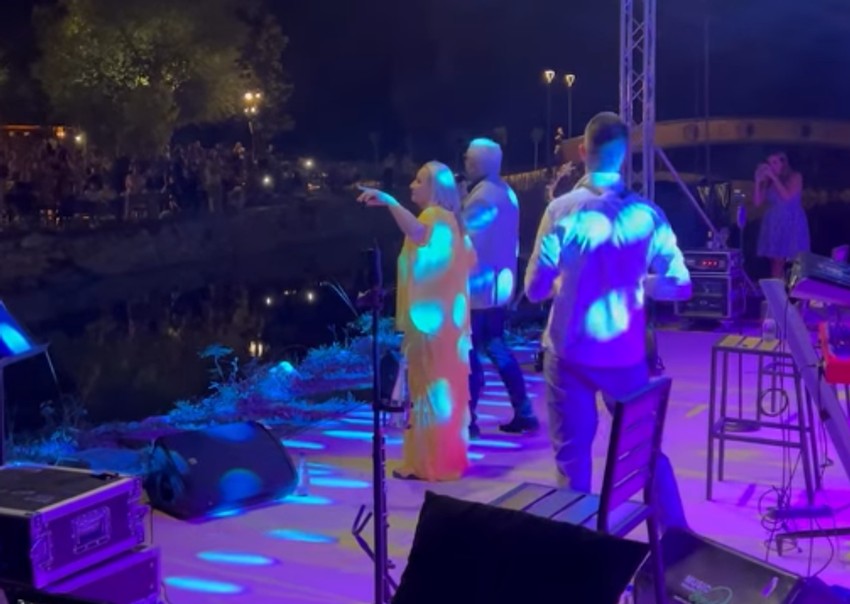 Vesna Zmijanac na prvom nastupu nakon što je izašla iz bolnice