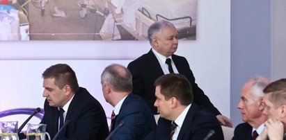 Ale arogancja! Kaczyński uciekł z własnej debaty!