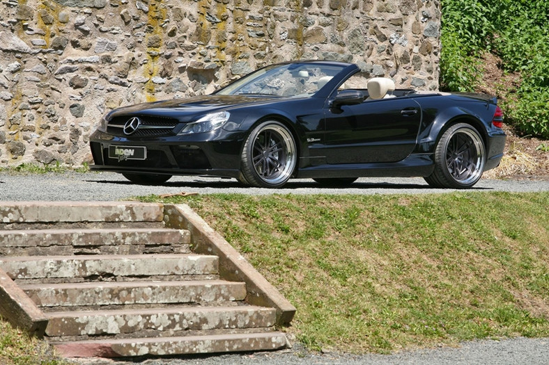 Ten Mercedes SL63 AMG kosztuje że ho, ho