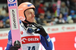 Dawid Kubacki mistrzem Polski w skokach narciarskich na igelicie