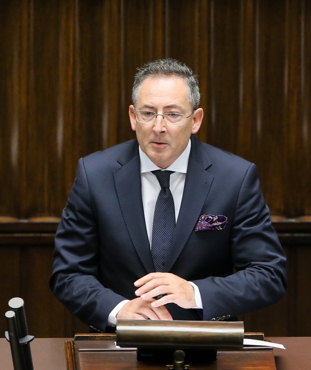 Sienkiewicz obiecał, że odejdzie po wyjaśnieniu afery taśmowej