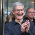 Tim Cook zarobił 12,8 mln dol. w 2017 roku. To prawie o połowę więcej niż rok temu