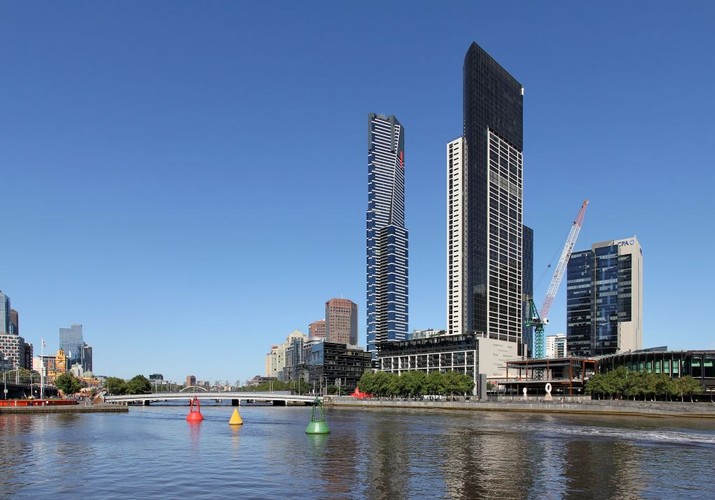 Ta architektoniczna perełka znajduje się w Melbourne. Okna na najwyższych 10 piętrach są wyłożone 14 karatowym złotem.