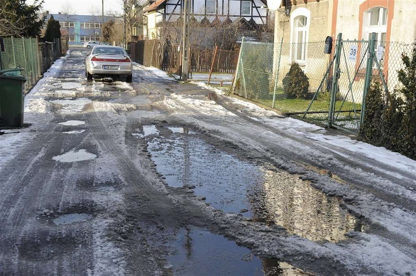 Mamy już dość życia w błocie