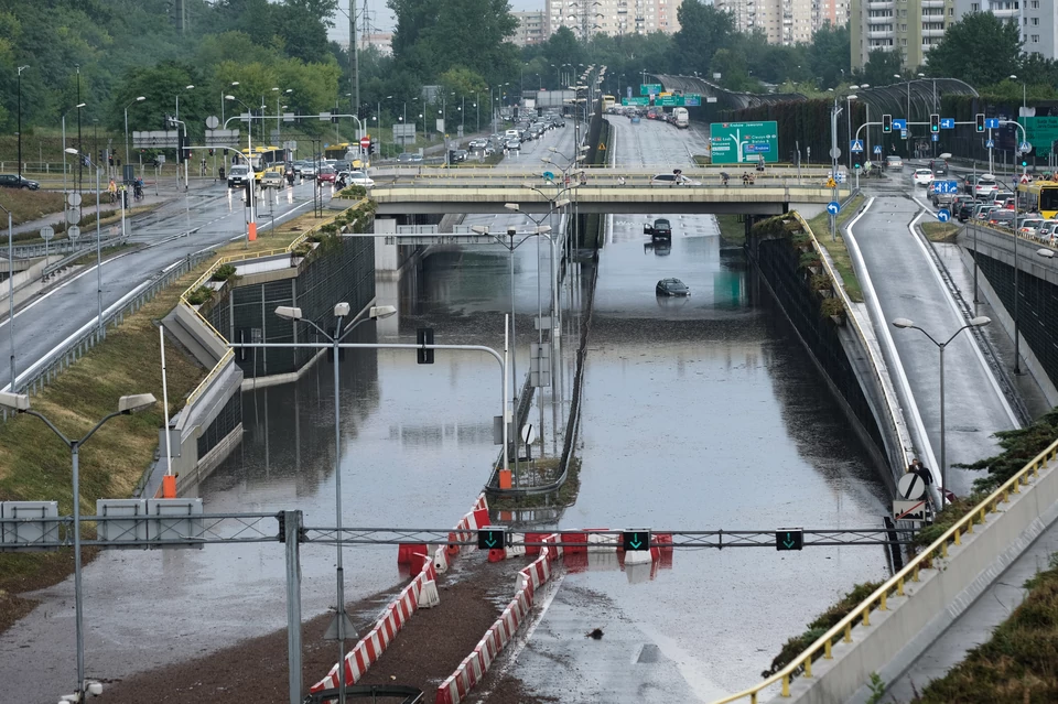 Śląsk: Gwałtowne Opady Deszczu. Trudna Sytuacja W Katowicach - Wiadomości