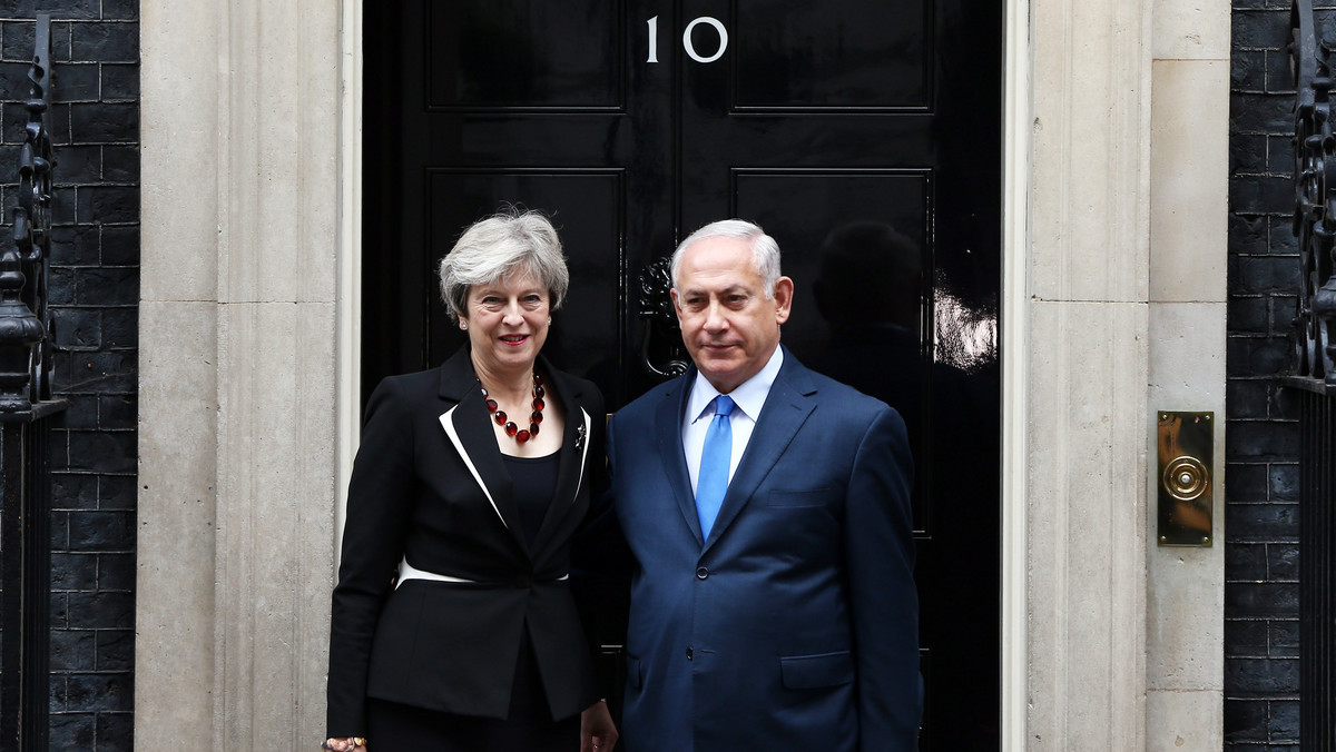 Brytyjska premier Theresa May przyjęła wczoraj izraelskiego premiera Benjamina Netanjahu na kolacji z okazji 100-lecia Deklaracji Balfoura otwierającej drogę do stworzenia Izraela. Jak podkreśliła, "to jeden z najważniejszych listów w historii".
