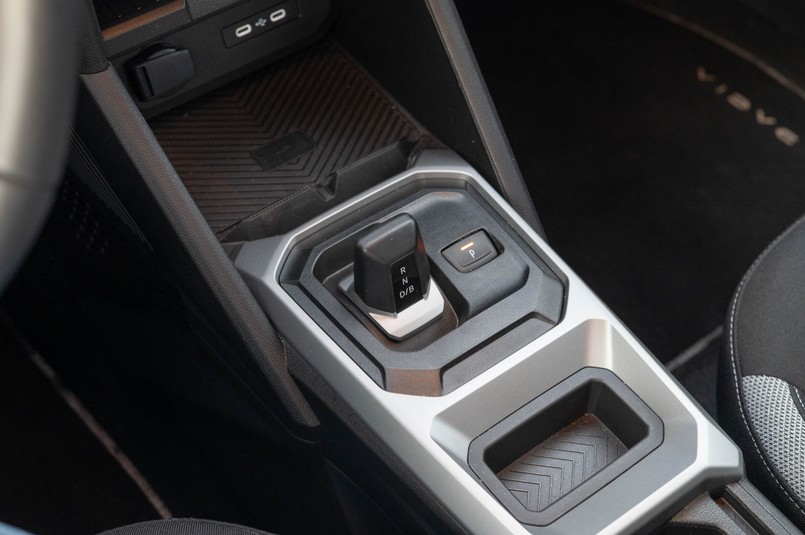 Dacia Duster hybrid 155