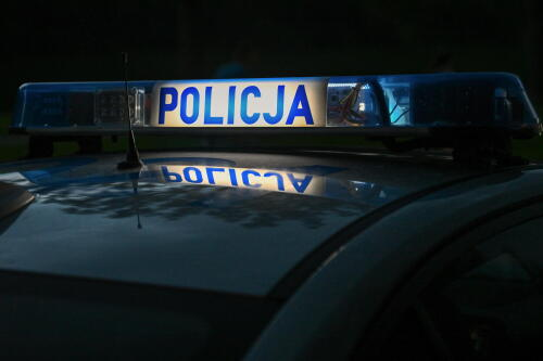 W przymierzalni galerii: 21-latek ugodził nożem 14-latka