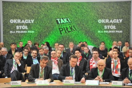 2009 - "Okrągły stół dla polskiej piłki"