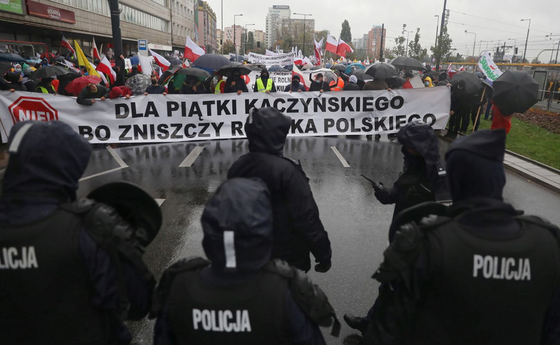 Międzysektorowy front rolników przeciw piątce Kaczyńskiego