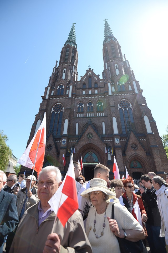 WARSZAWA MARSZ ODWAGI POLSKO NARODOWCY (uczestnicy marszu)