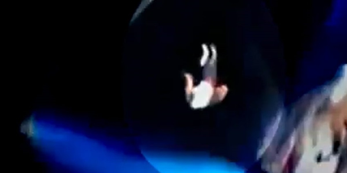 Do wypadku doszło podczas popisu gimnastyczek na trapezie. Zdjęcie ilustracyjne.