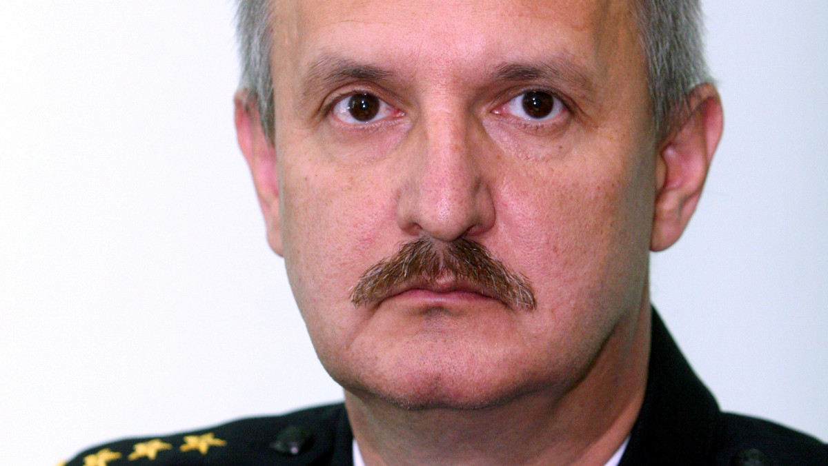 Starszy brygadier Leszek Suski został powołany na stanowisko komendanta głównego Państwowej Straży Pożarnej - poinformowało dziś MSWiA.