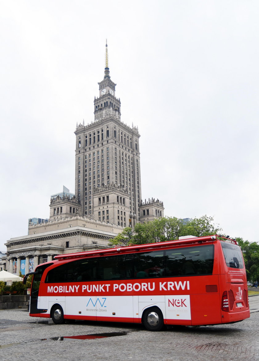 Akcja Faktu: „Krwi nie zastąpi nic. To Fakt"