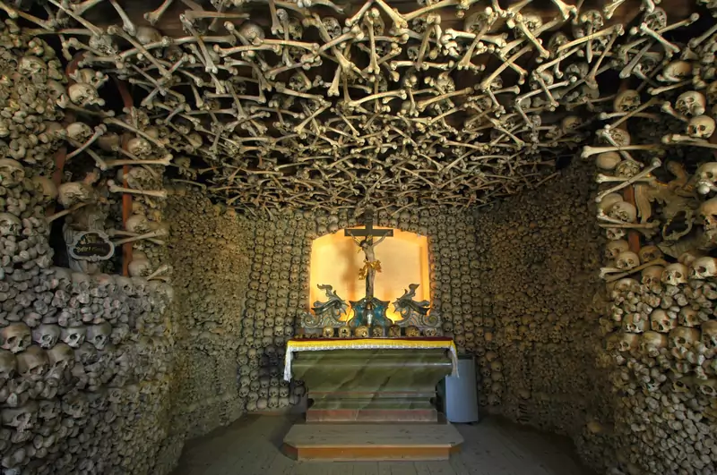 Kaplica czaszek w Czermnej / fot. Wiki Commons