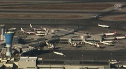 Samolot miał usterkę, załoga nie reagowała. "Zobaczyłem, jak rozpada się izolacja wewnątrz kabiny"