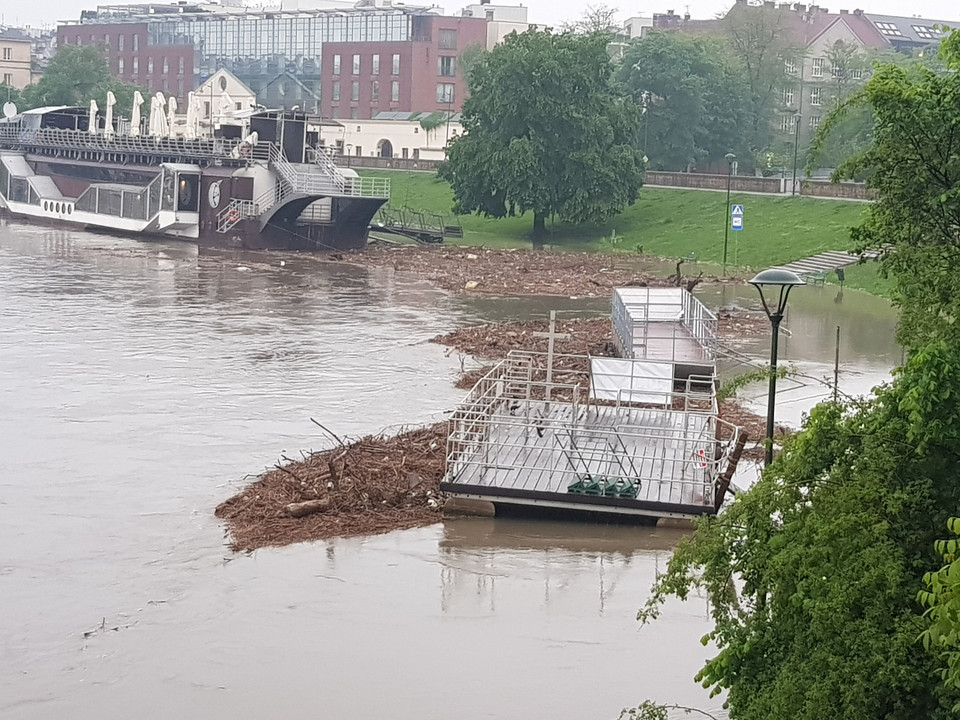 Fala kulminacyjna przejdzie dziś przez Kraków