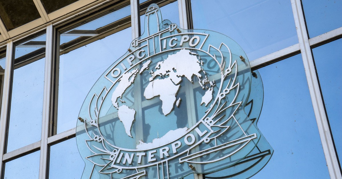 Polski aktor poszukiwany przez Interpol ukrywa się za granicą. Nieoficjalnie: jest na Cyprze