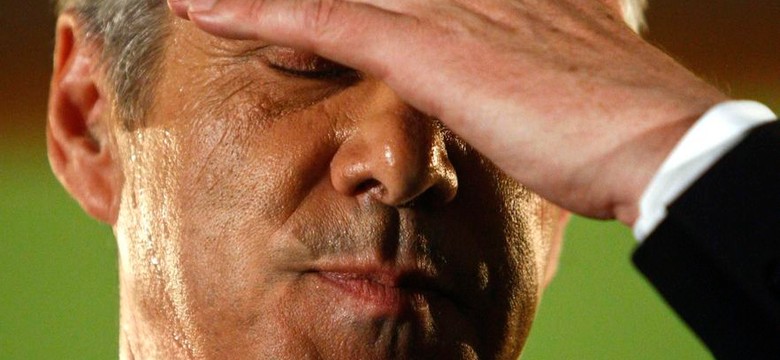 Były premier rzuca wszystko i wyjeżdża z kraju. Będzie... filozofem!