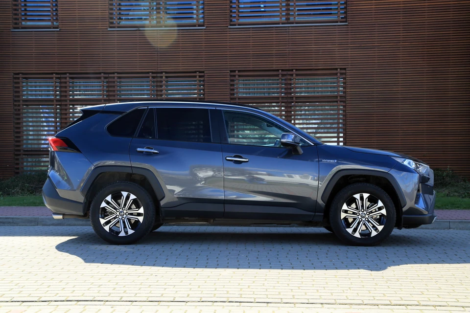 Toyota RAV4 2.5 Hybrid AWD-i