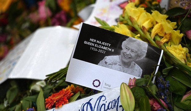 Sahrana kraljice Elizabete