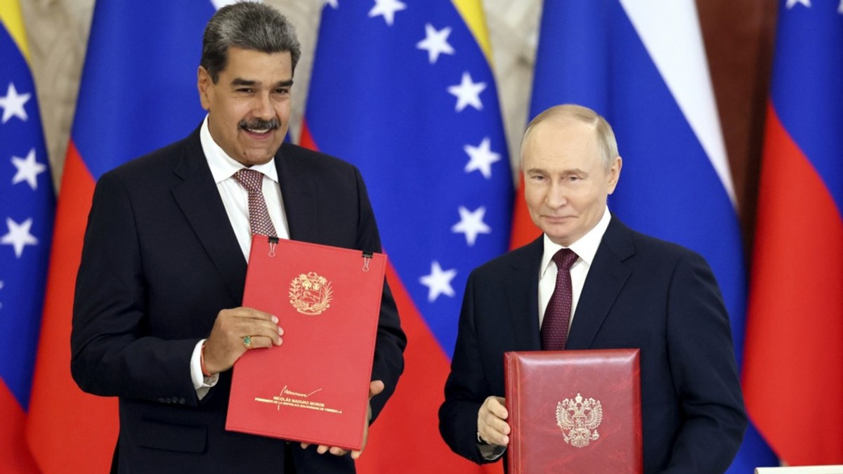 Nikolas Maduro i Vladimir Putin na ceremoniji potpisivanja strateškog partnerstva u Moskvi 7. maja 2025.