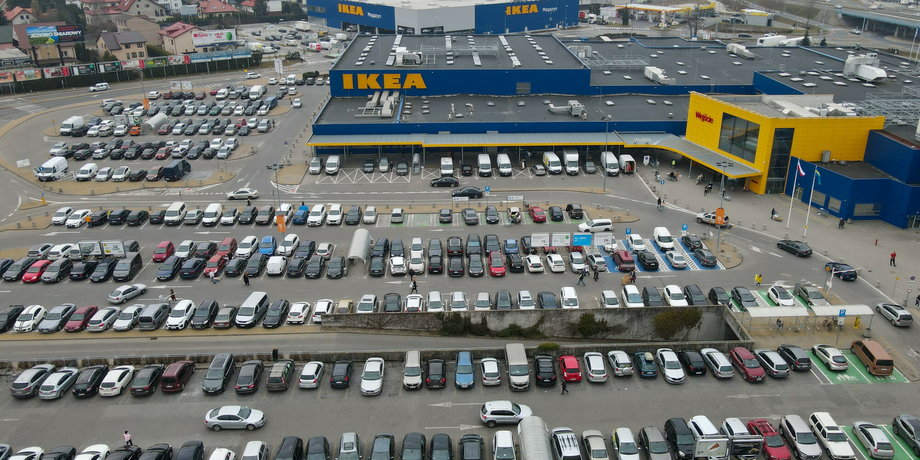 IKEA tłumaczy, że odczuwa znaczny wzrost kosztów surowców i transportu