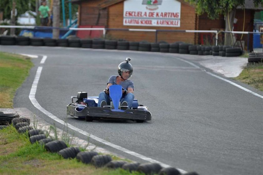 Banderas szaleje na gokartach