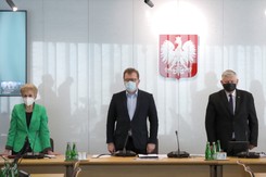 Burza na sejmowej komisji ws. podatku od reklam. 'Szczyt bezczelności', 'materiał ciężkiej hipokryzji'