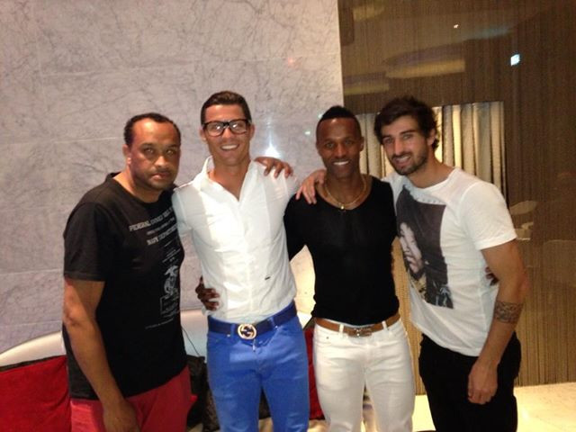 Cristiano Ronaldo z przyjaciółmi