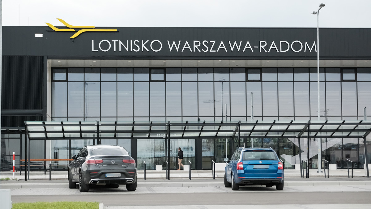 Warszawa-Radom traci połączenia. Ekspert: lotnisko skazane na porażkę