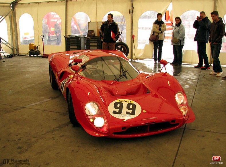 Ferrari Racing Days 2009: spotkanie w Brnie (4-6.09)