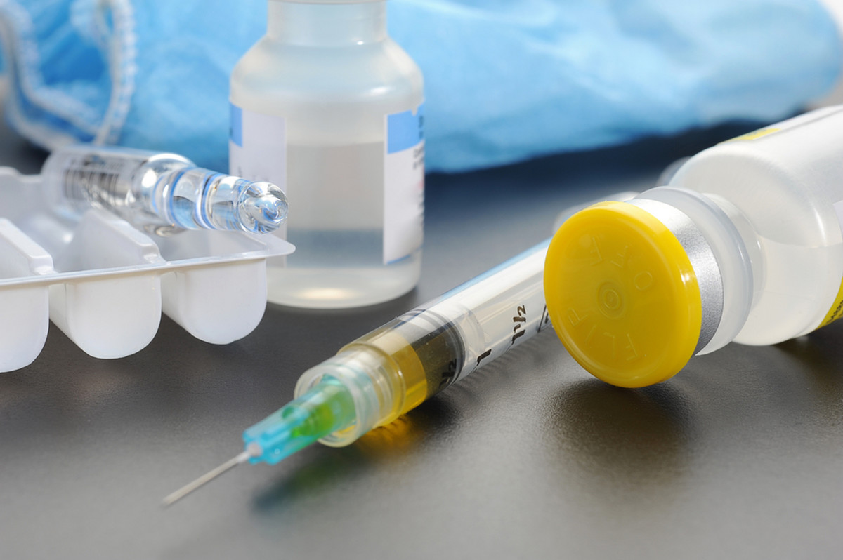 Setki pacjentów dostały wadliwą szczepionkę. Lekarze wiedzieli, że  wstrzykują niepełnowartościowy produkt - GazetaPrawna.pl