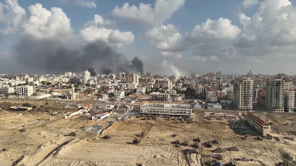 Porozumienie w Strefie Gazy zatwierdzone. Izrael i Hamas zgadzają się na pierwszy etap rozejmu