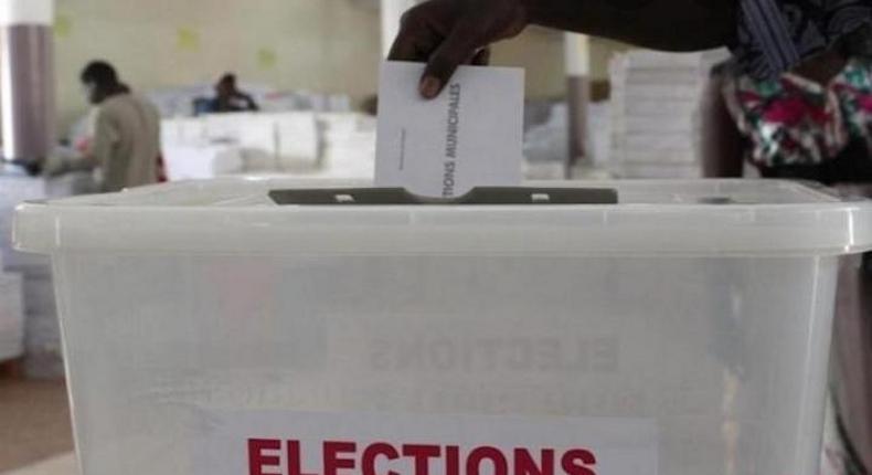 ELECTIONS LOCALES : LE FORUM CIVIL CONTRE TOUT REPORT