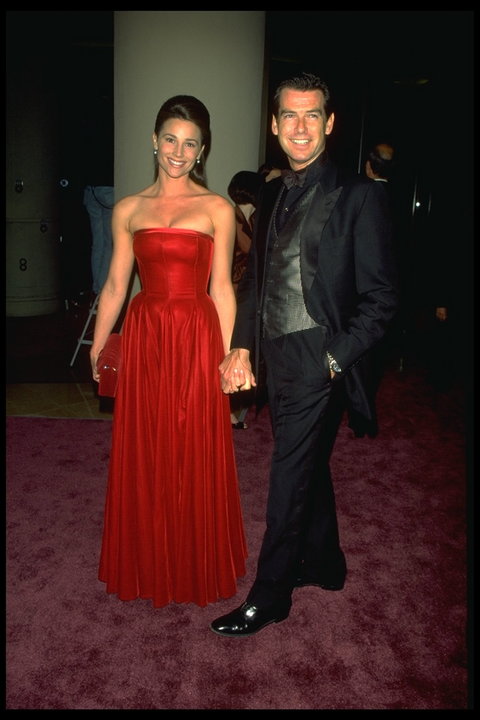Pierce Brosnan i Keely Shaye Smith w 1996 r.