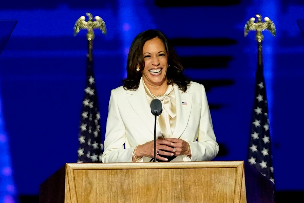 Kamala Harris - pierwsza kobieta na stanowisku wiceprezydenta [SYLWETKA]