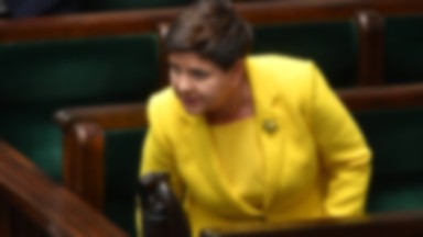 Polityk PO kupił na aukcji broszkę Szydło. Był jedynym chętnym