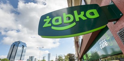 Żabka wprowadza nową i zaskakującą usługę. Można ją wykupić w pakiecie