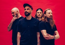 Kim Nowak "My": A my schodzimy do garażu [RECENZJA]