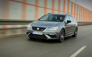 Seat Leon ST Cupra 370 Carbon – sportowe kombi po tuningu | TEST