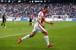 Dwie bramki Milika, gole Teodorczyka, Fojuta i Mierzejewskiego. WIDEO