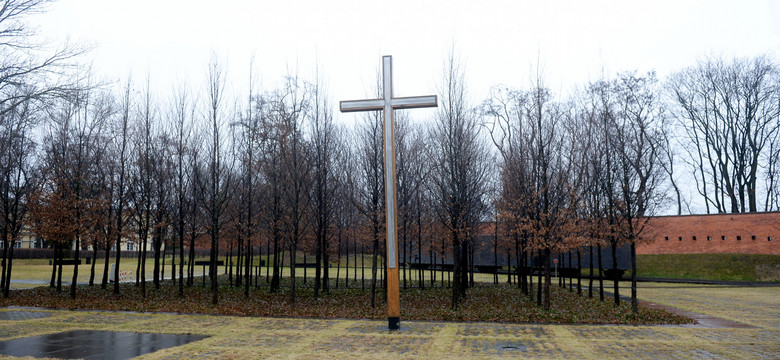 Archiwum w Mińsku skrywało teczkę z nazwiskami ofiar NKWD