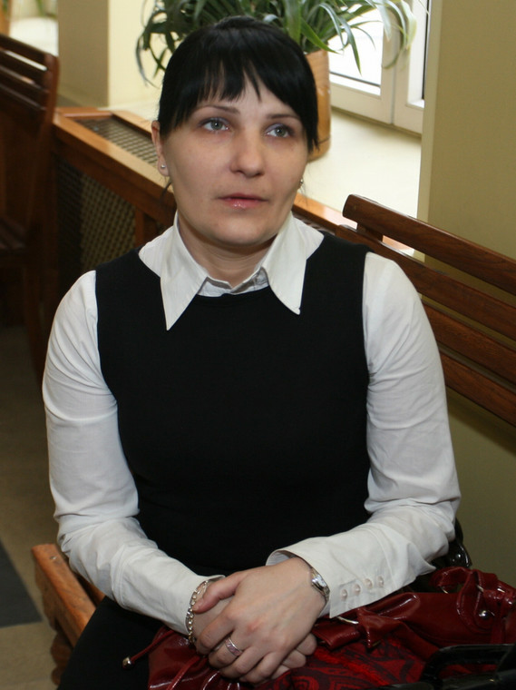 Aneta Krawczyk w Sądzie Okręgowym w Piotrkowie Trybunalskim (luty 2010 r.)