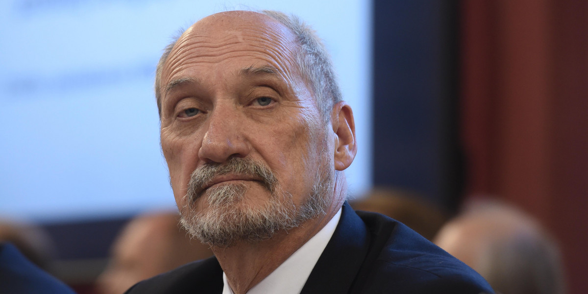 Macierewicz będzie mógł wydawać ile będzie chciał