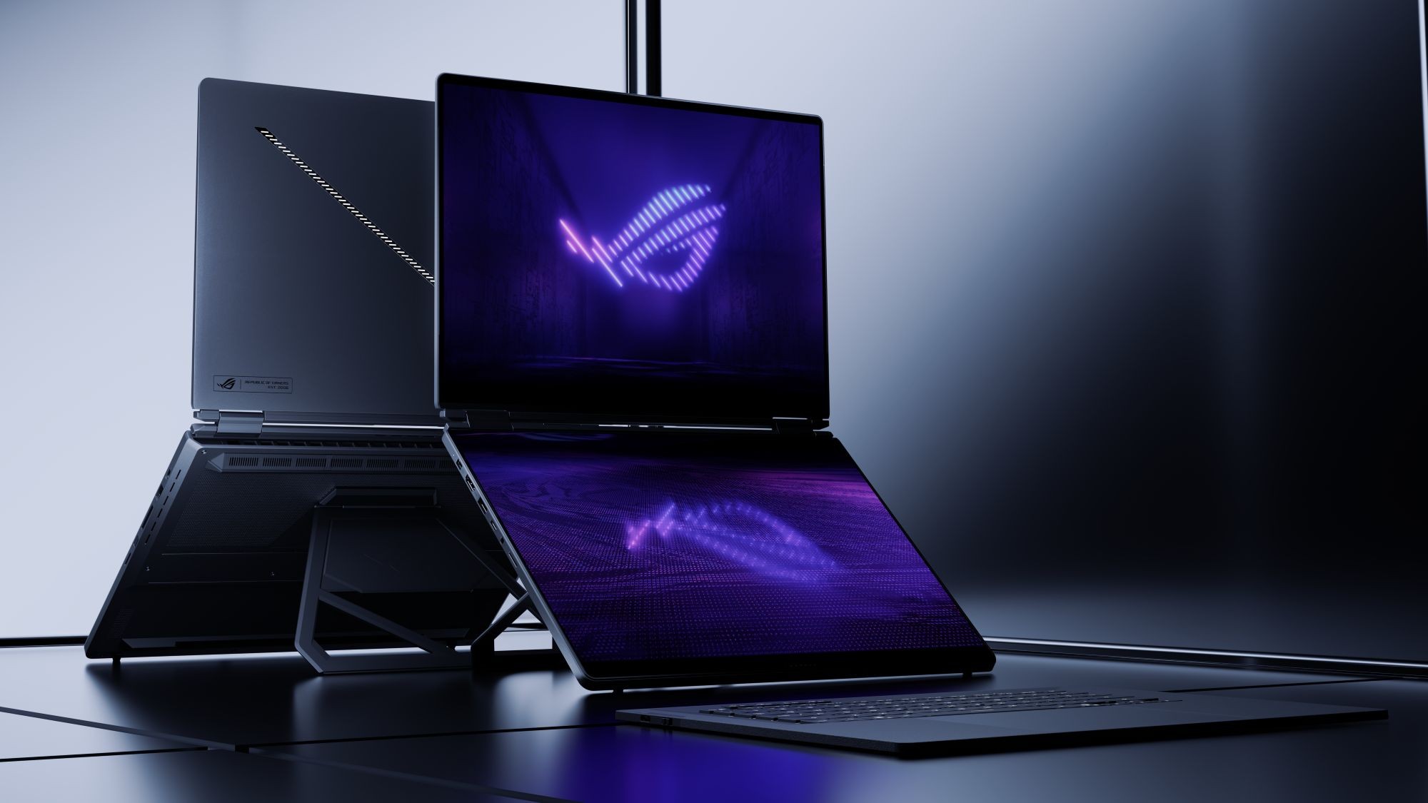 ROG Zephyrus Duo s dvomi displejmi (GX651) je herný technologický klenot súčasnosti. 
