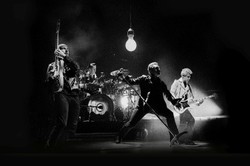 U2 powrót do Paryża. RECENZJA albumu DVD "iNNOCENCE + eXPERIENCE – Live In Paris"