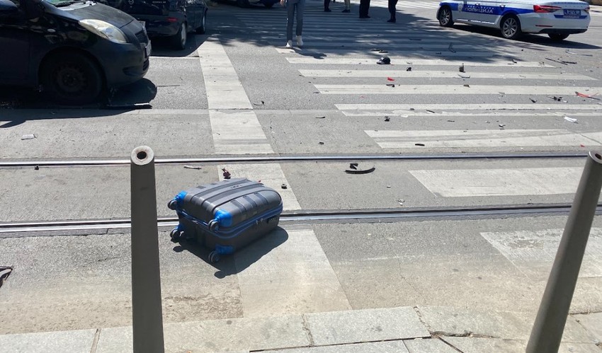 Stvari rasute po putu